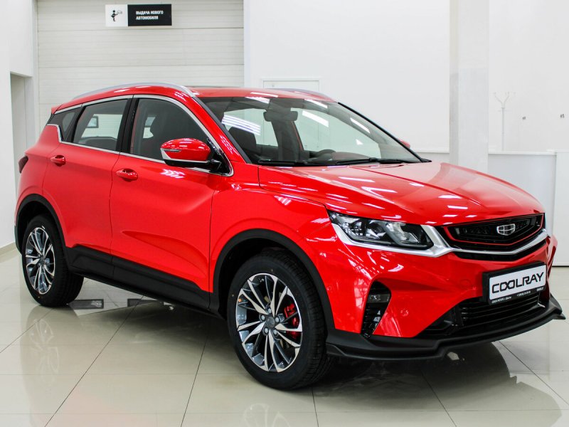 Geely Coolray 2020 красный