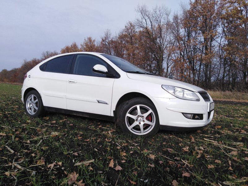 Чери м11 белая