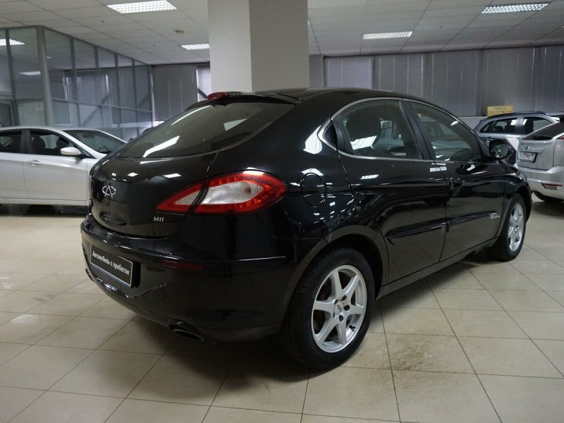 Chery m11 черная