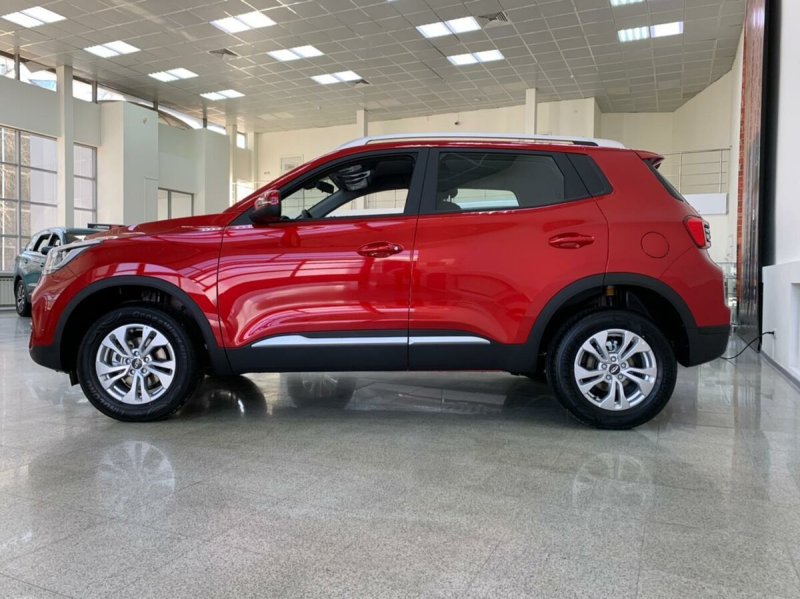Chery Tiggo 4 красный