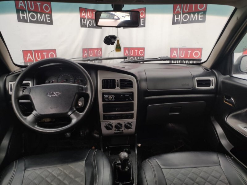 Mazda b-Series 2.5 МТ, 2006, фото салона