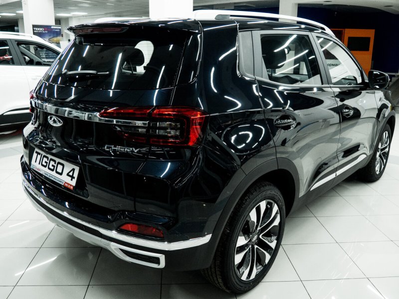 Chery Tiggo 4 черный