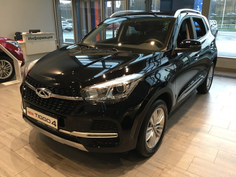 Chery Tiggo 4 2021 черный