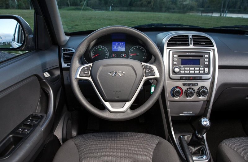 Chery Tiggo FL 2014 салон