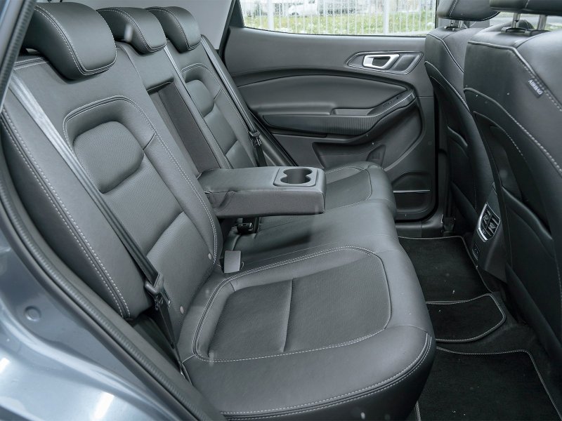 Chery Tiggo 4 салон сзади