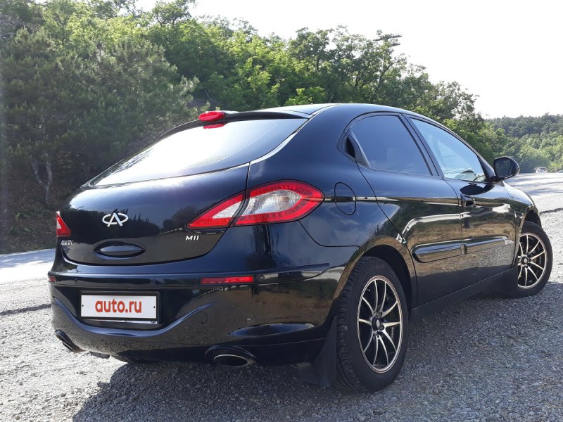 Chery m11 седан со спойлером