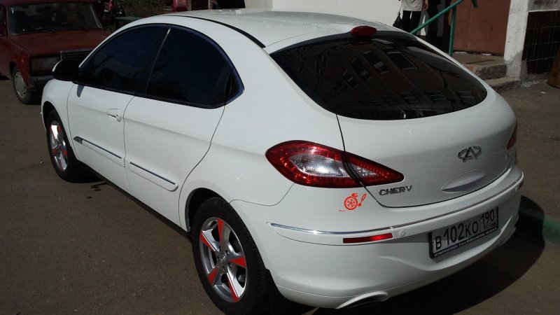 Chery m11 салон
