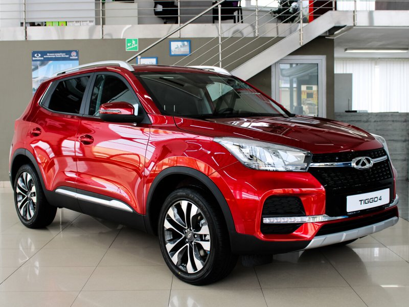 Chery Tiggo 4 красный