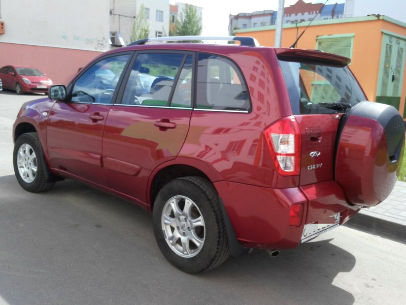 Chery Tiggo t11 красная 2021