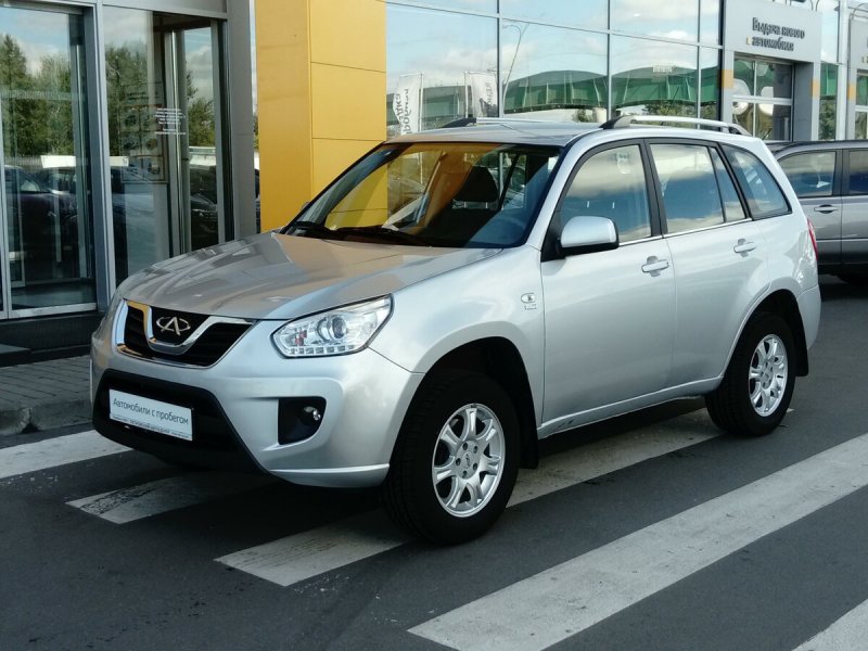 Chery Tiggo t 11 серебристого цвета