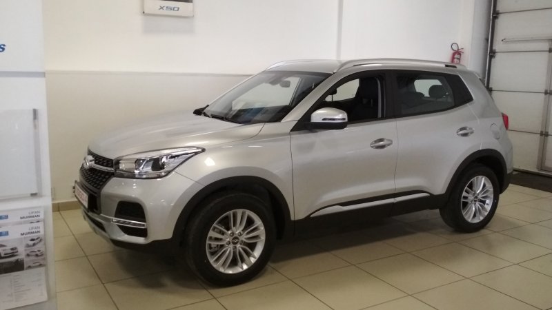 Chery Tiggo 4 серебристый