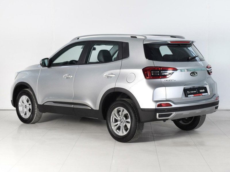 Chery Tiggo 4 серебристый