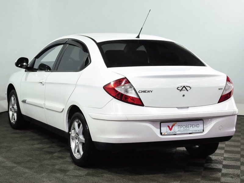 Chery m11 белая