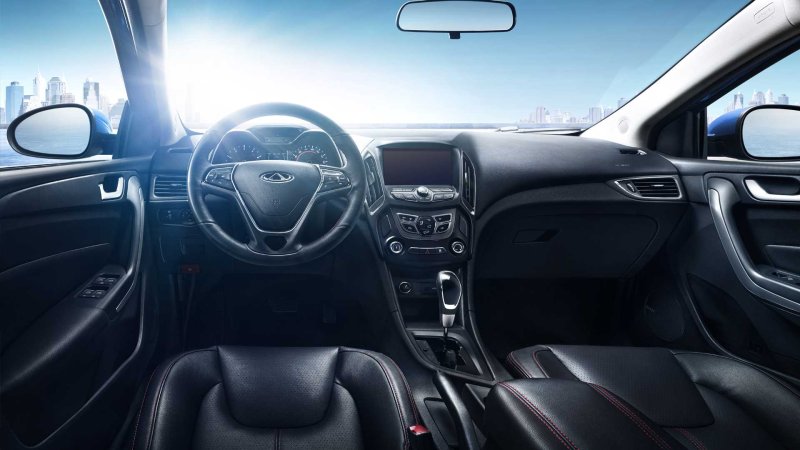 Chery Arrizo 5 салон