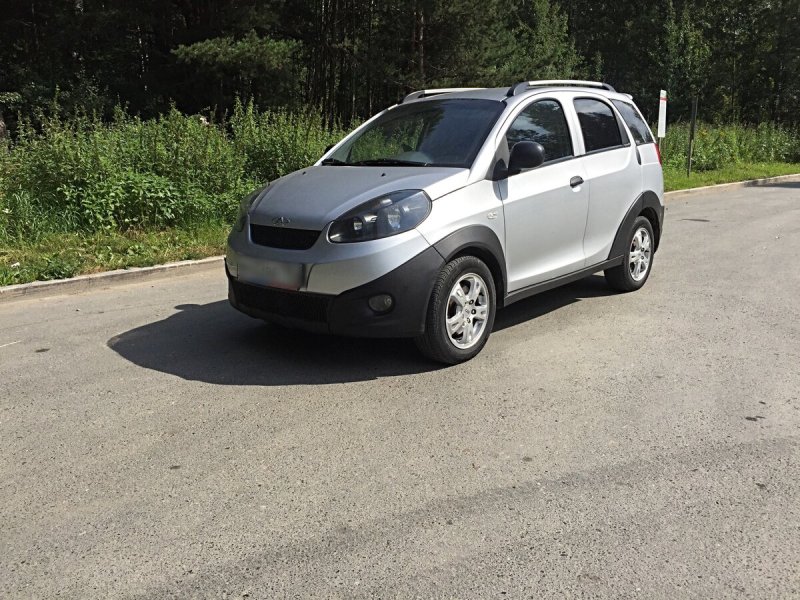 Chery indis s18d серебристый