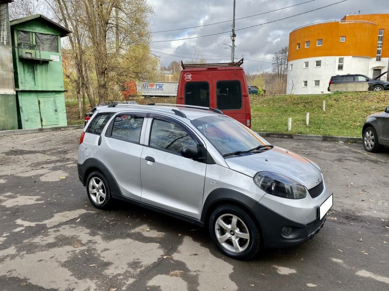 Chery indis s18d серебристый