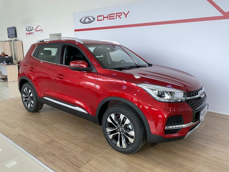 Chery Tiggo 4 красный