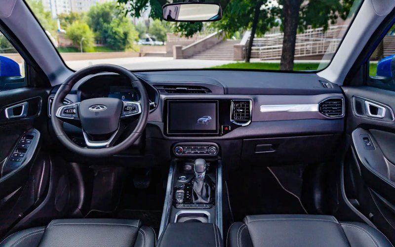 Chery Tiggo 4 2021 салон