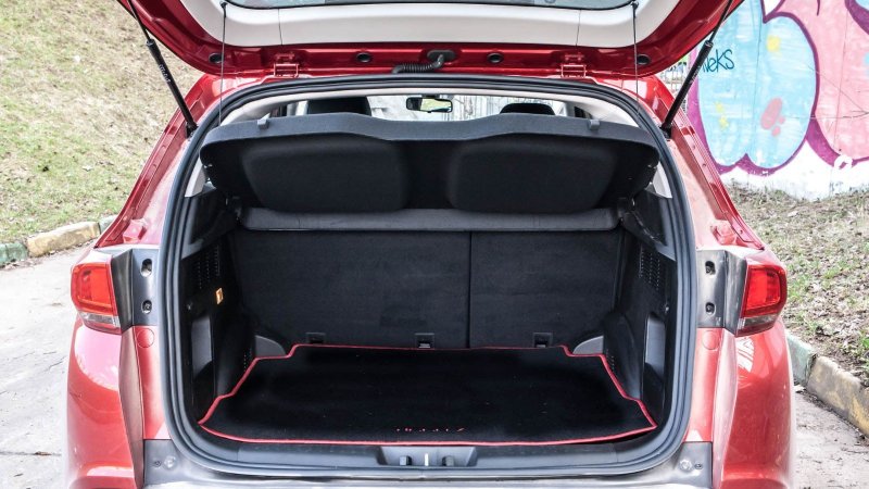 Geely Emgrand x7 2019 багажник