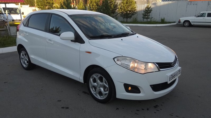 Chery very белый