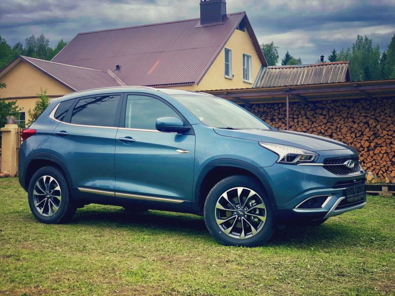 Машина Chery Tiggo 7