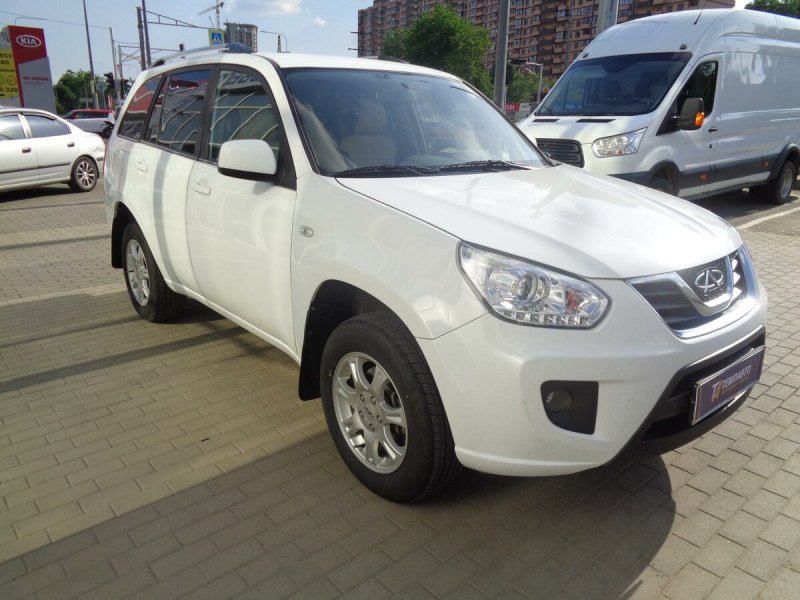 Chery Tiggo t11 белая