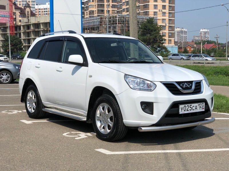 Chery Tiggo t11 белая