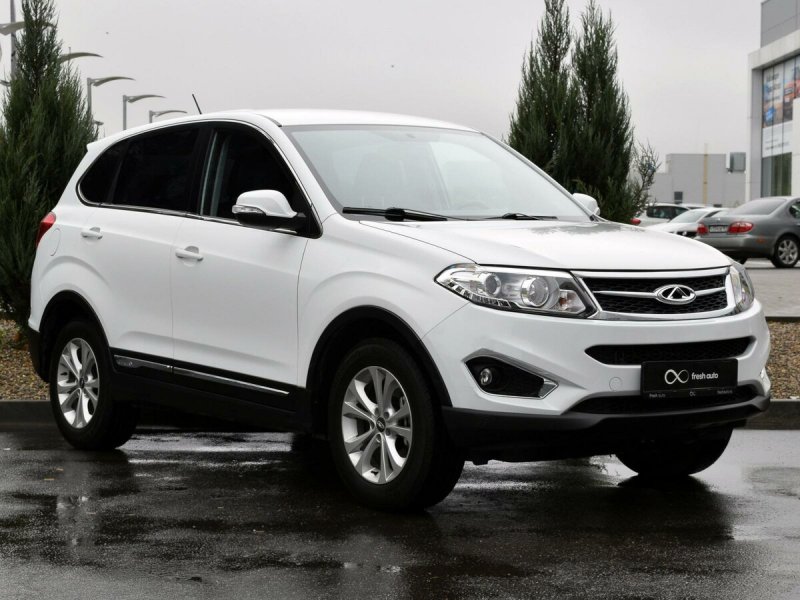 Машина Chery Tiggo 5