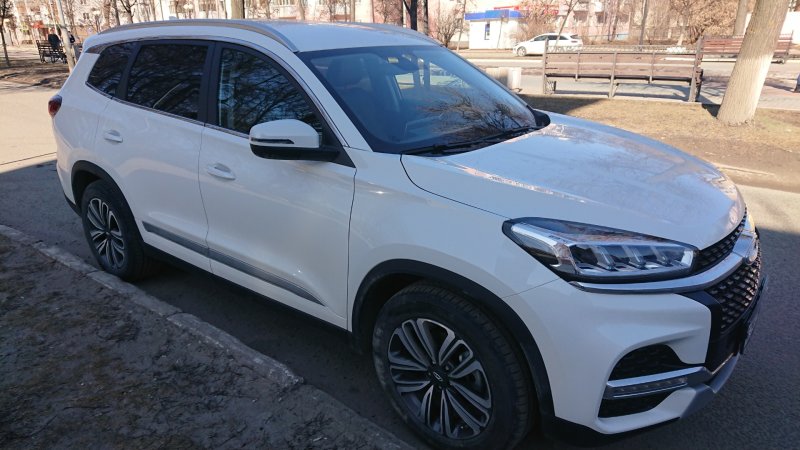 Tiggo 8