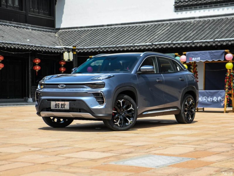 Chery кроссовер 2020 eq5