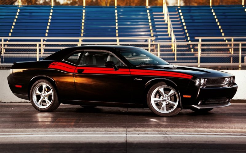 Dodge Challenger 2011