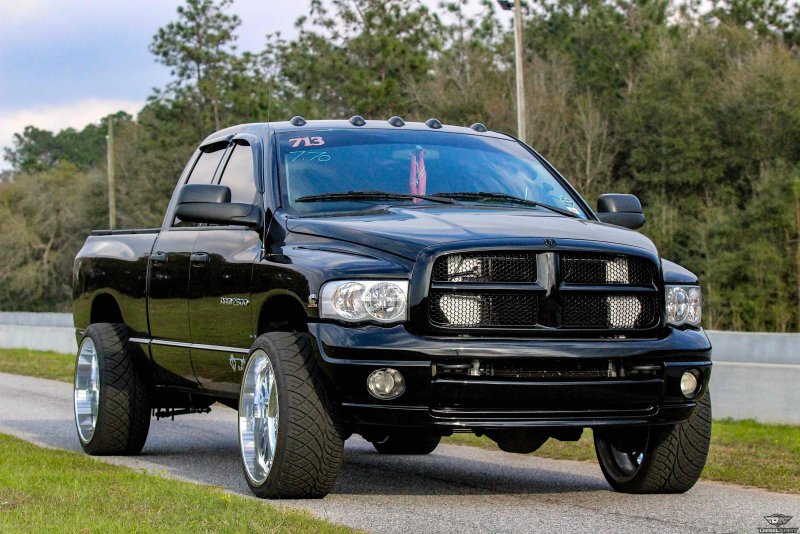 Dodge Ram 8500