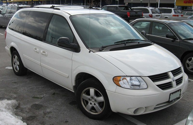 Dodge /Grand/ Caravan 2004