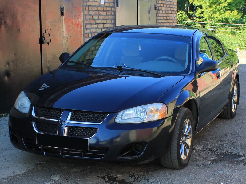 Dodge Stratus 2