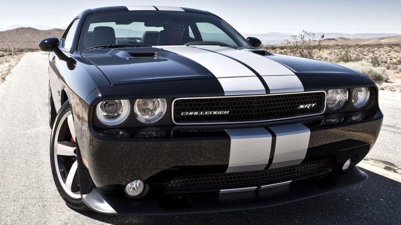 Dodge Challenger srt8 392 2012