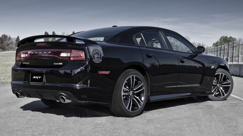 Dodge Charger srt8 2012