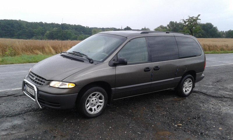 Dodge Caravan 1998