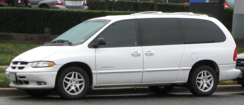 Dodge Caravan 3 поколение