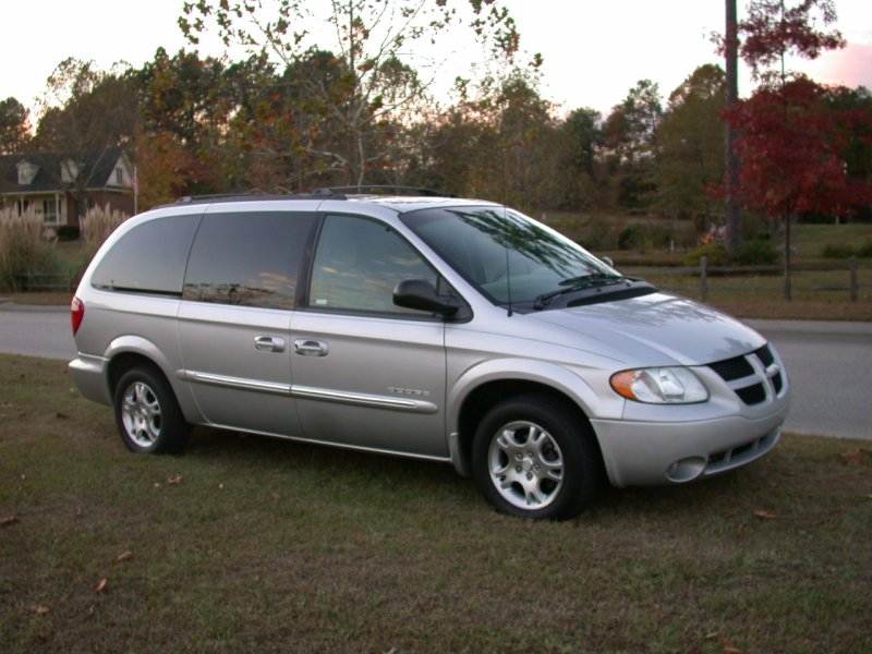 Dodge /Grand/ Caravan 2001