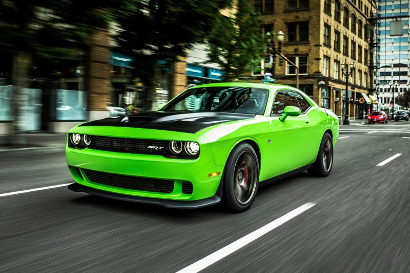 Dodge Challenger srt Hellcat 2015