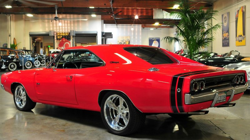 Маслкар dodge Charger 1968