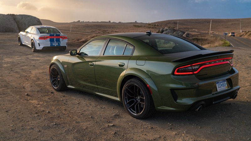 Dodge Charger srt Hellcat 2020