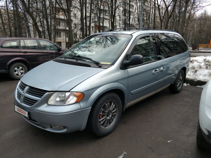 Dodge Caravan 2004