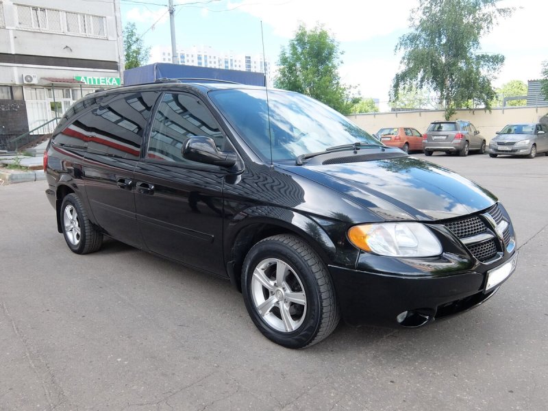 Dodge Caravan 2004 Black