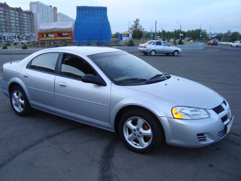 Dodge Stratus 2 2005