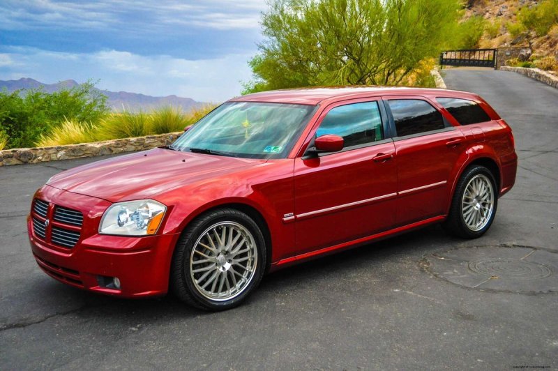 Dodge Magnum 2022