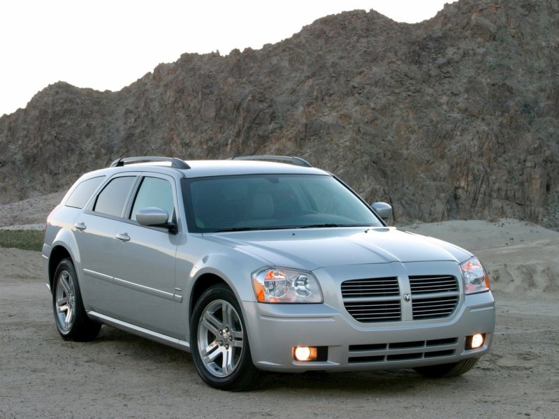 Dodge Magnum 2004