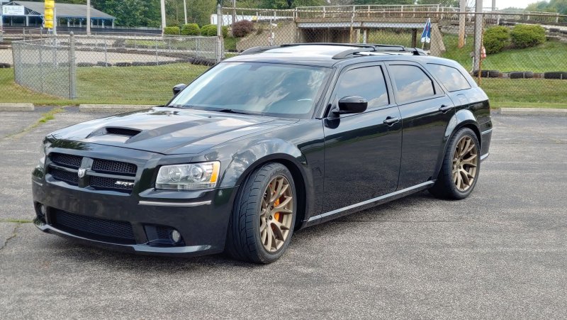 Dodge Magnum srt8