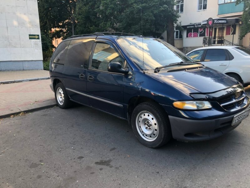 Dodge Caravan 2000