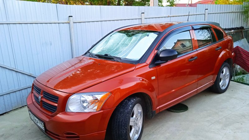 Dodge Caliber две полосы